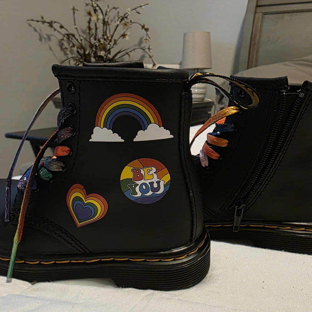 Dr. Martens 1460 Black Boots with Rainbow Accents Side Zipper Size 8 - Picture 9 of 11